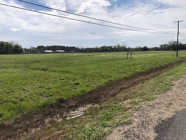 3 Acres of Commercial Land for Sale in Crowley, Louisiana