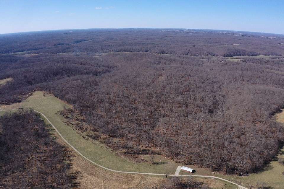 175 Acres of Land for Sale in Stover, Missouri