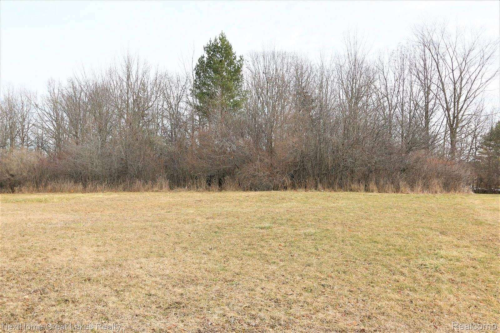 0.5 Acres of Residential Land for Sale in Grand Blanc, Michigan