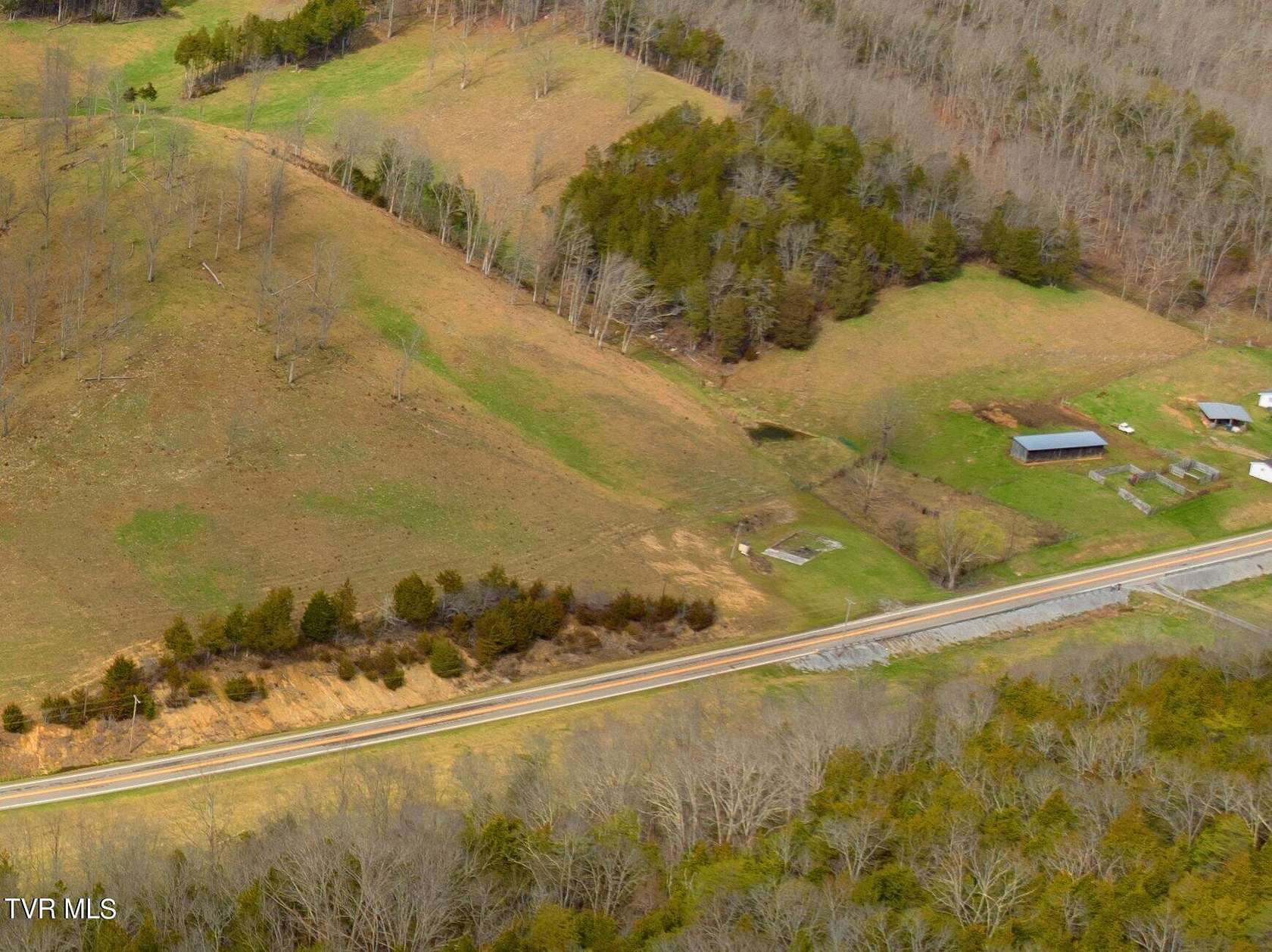 1 Acre of Residential Land for Sale in Thorn Hill, Tennessee