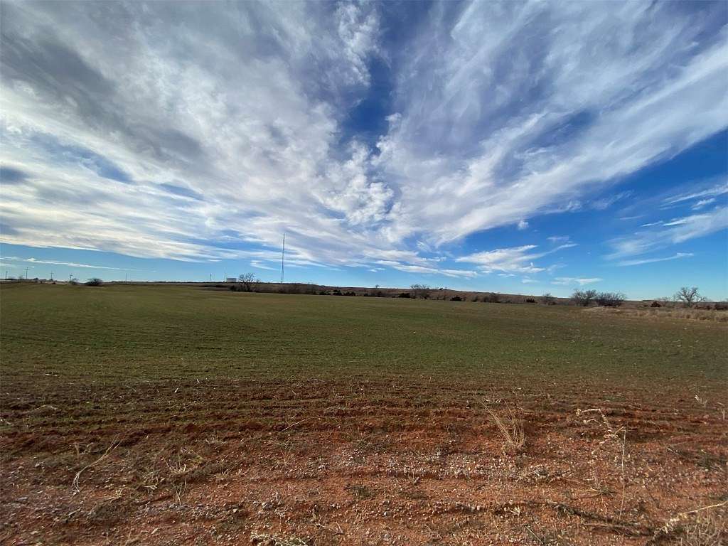275 Acres of Land for Sale in Leedey, Oklahoma