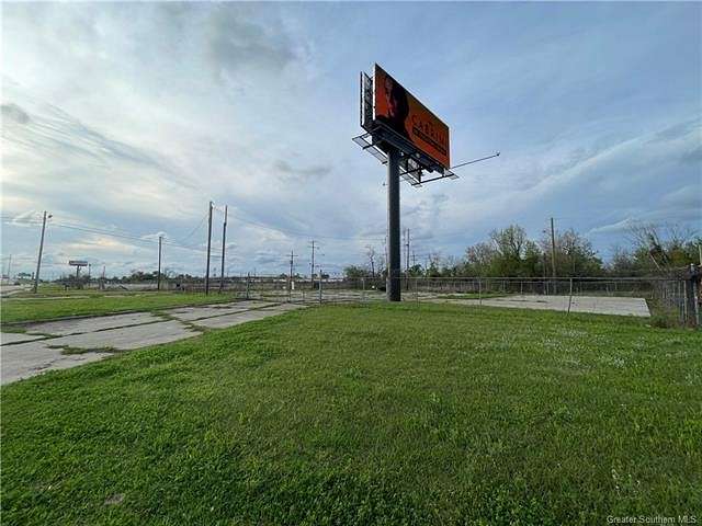 Land for Sale in Lake Charles, Louisiana