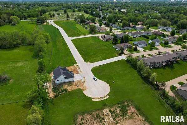 Residential Land for Sale in Clinton, Iowa