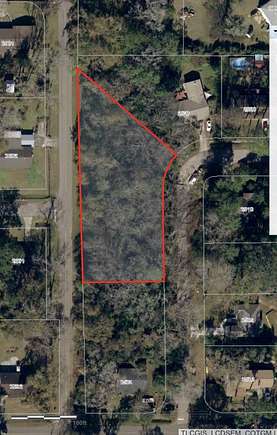 0.83 Acres of Residential Land for Sale in Tallahassee, Florida