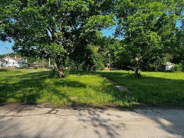 0.1 Acres of Residential Land for Sale in Nowata, Oklahoma
