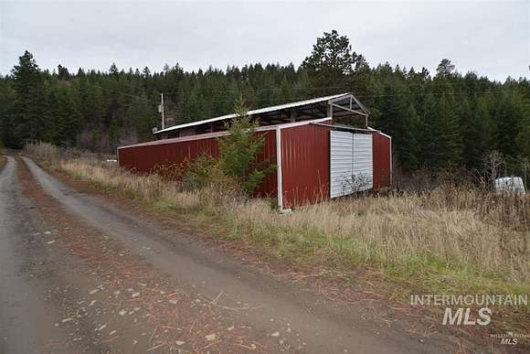 28.3 Acres of Land with Home for Sale in Lapwai, Idaho
