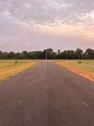 2.2 Acres of Residential Land for Sale in Boyce, Louisiana