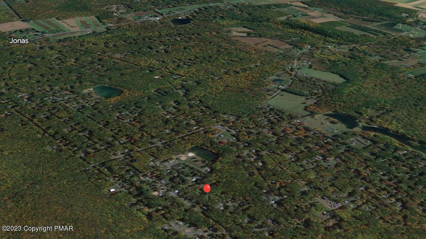 0.44 Acres of Residential Land for Sale in Kunkletown, Pennsylvania