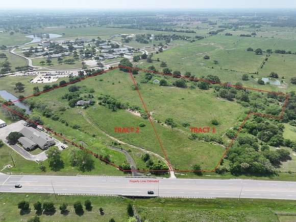 10.8 Acres of Improved Mixed-Use Land for Sale in Giddings, Texas