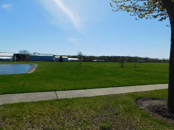 1 Acre of Residential Land for Sale in Plano, Illinois