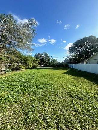 0.11 Acres of Land for Sale in Miami, Florida