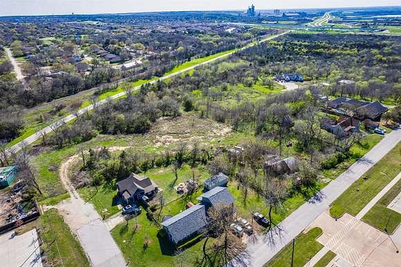 1.3 Acres of Mixed-Use Land for Sale in Midlothian, Texas