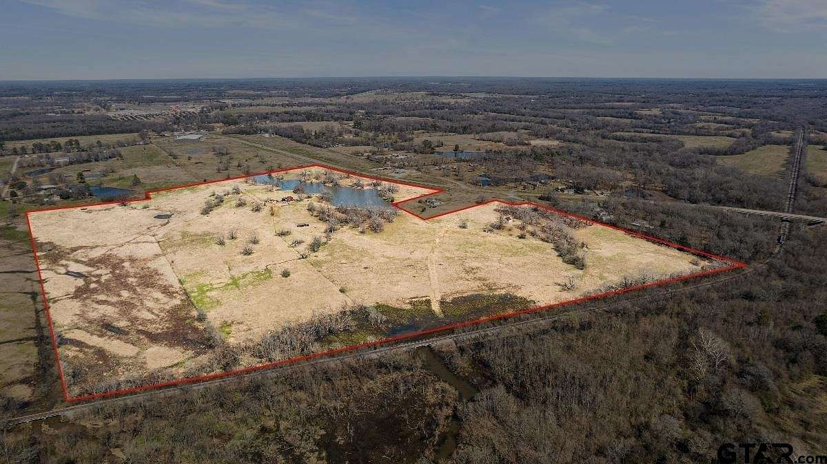 109 Acres of Land for Sale in Mount Pleasant, Texas