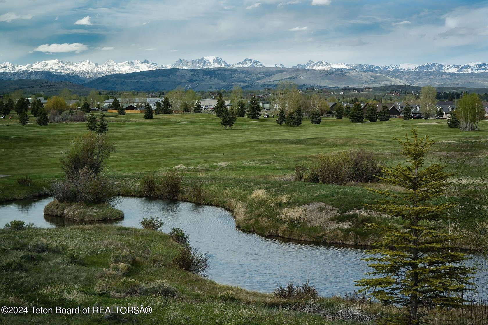 6.6 Acres of Residential Land with Home for Sale in Pinedale, Wyoming