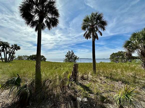 0.61 Acres of Residential Land for Sale in Cedar Key, Florida