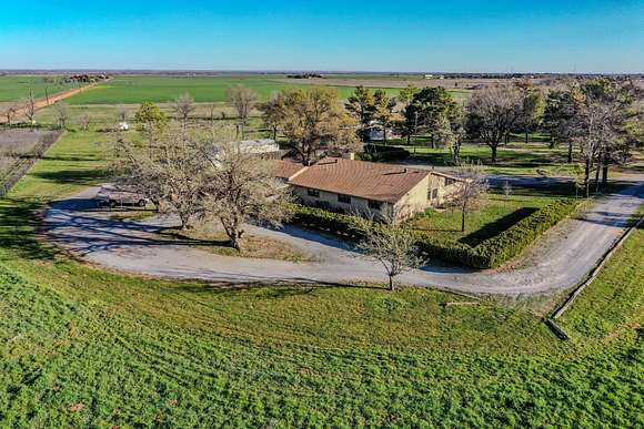 10.8 Acres of Land with Home for Sale in Vernon, Texas