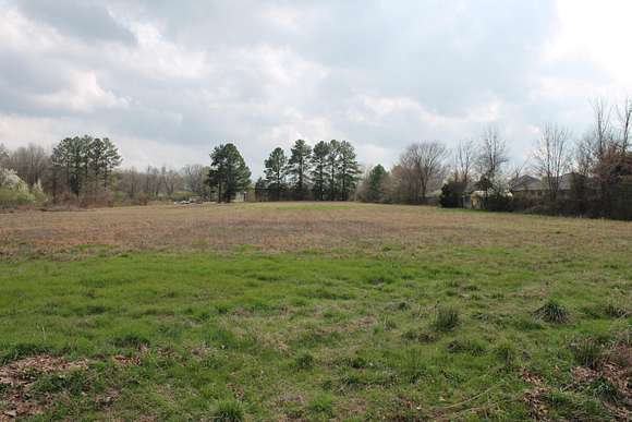 4.5 Acres of Residential Land for Sale in Russellville, Arkansas