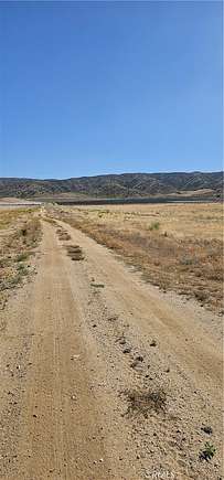 2.152 Acres of Land for Sale in Lancaster, California