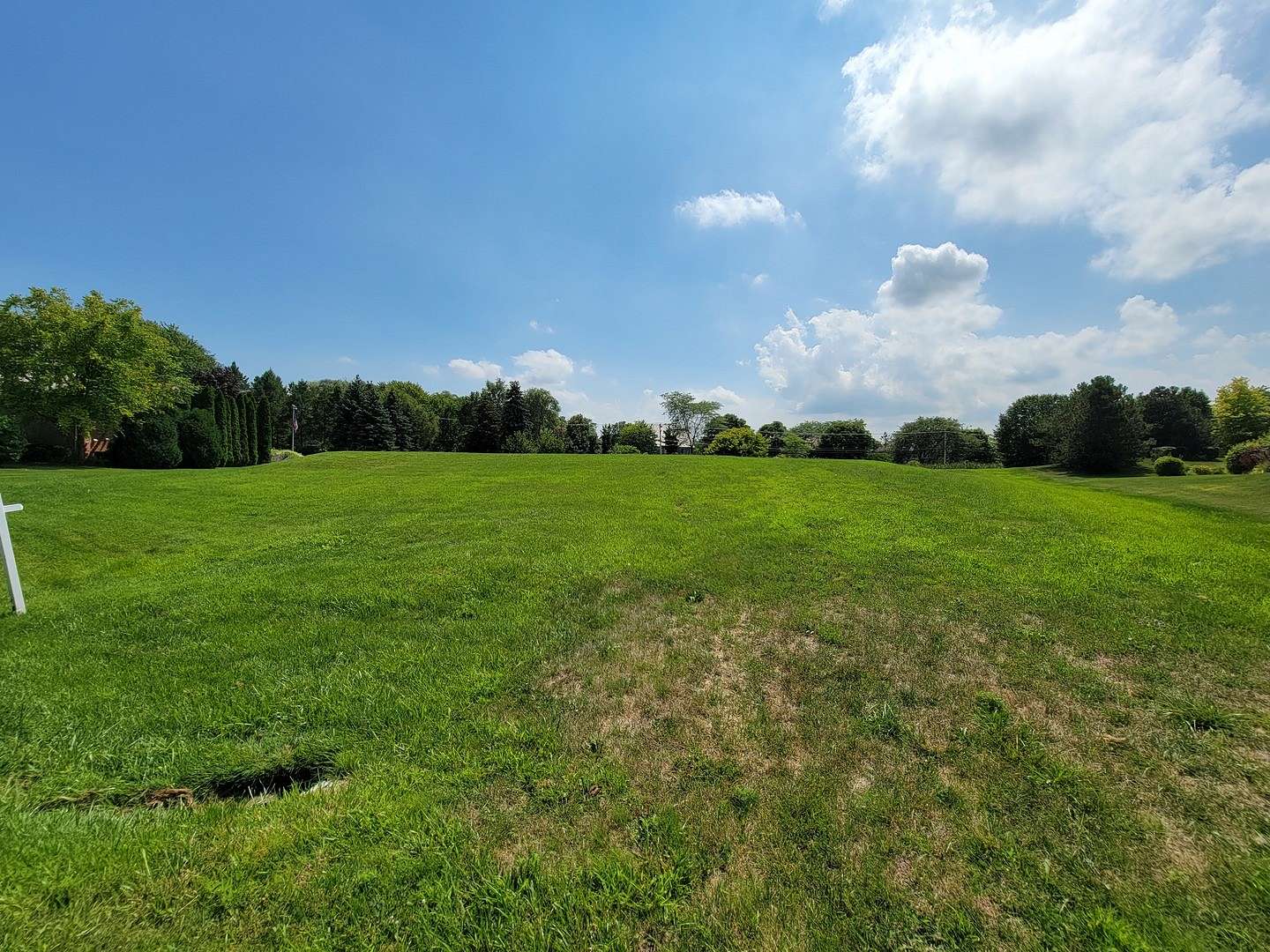 0.97 Acres of Residential Land for Sale in Inverness, Illinois