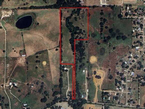 16 Acres of Agricultural Land for Sale in Burleson, Texas