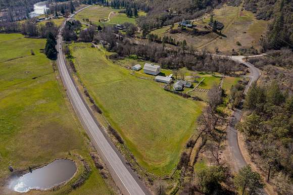 12.6 Acres of Land with Home for Sale in Gold Hill, Oregon