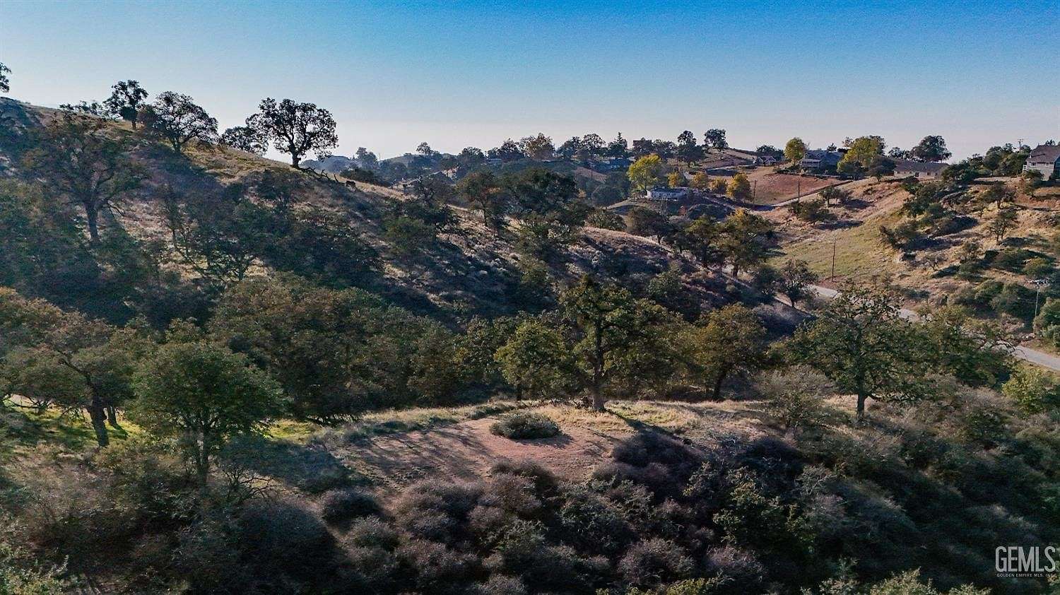5.7 Acres of Residential Land for Sale in Tehachapi, California