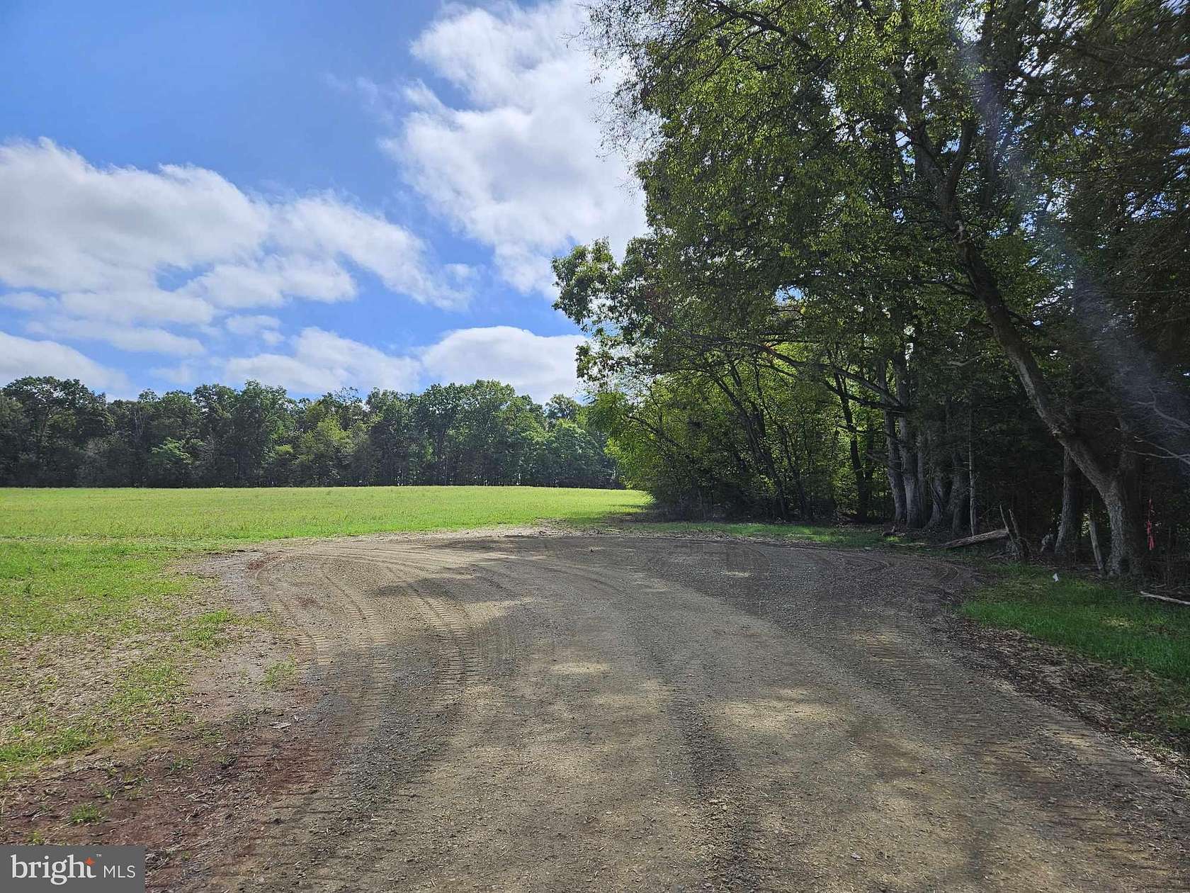 10 Acres of Residential Land for Sale in Culpeper, Virginia