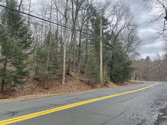 23 Acres of Land for Sale in Enfield, Connecticut