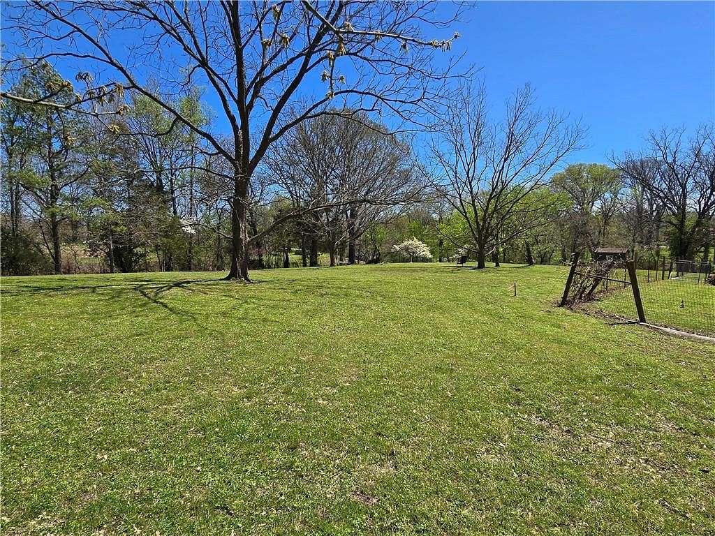 1.8 Acres of Residential Land for Sale in Pea Ridge, Arkansas