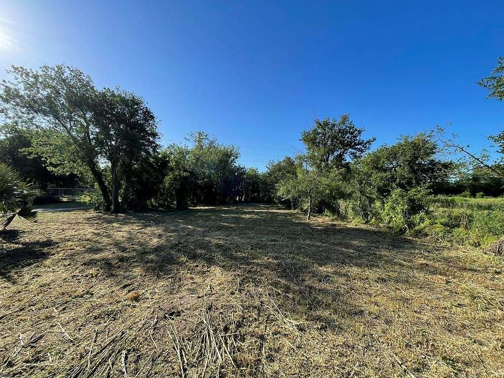 0.22 Acres of Land for Sale in Beeville, Texas
