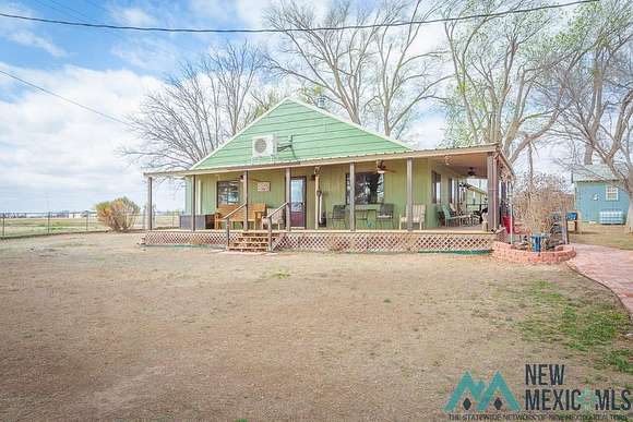 10 Acres of Land with Home for Sale in Roswell, New Mexico