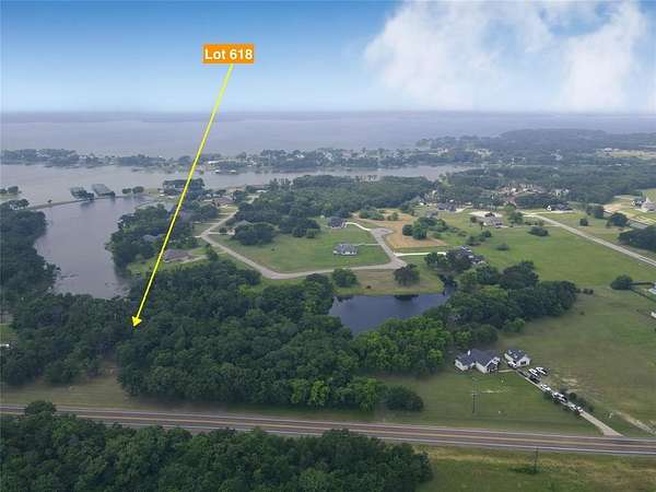 1 Acre of Residential Land for Sale in Corsicana, Texas
