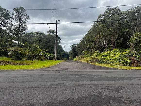 0.36 Acres of Residential Land for Sale in Volcano, Hawaii