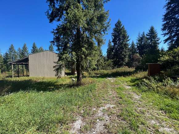 10 Acres of Residential Land for Sale in Kettle Falls, Washington