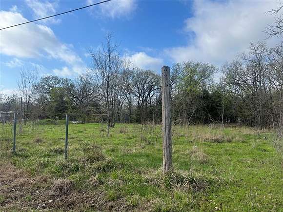0.32 Acres of Land for Sale in Quinlan, Texas