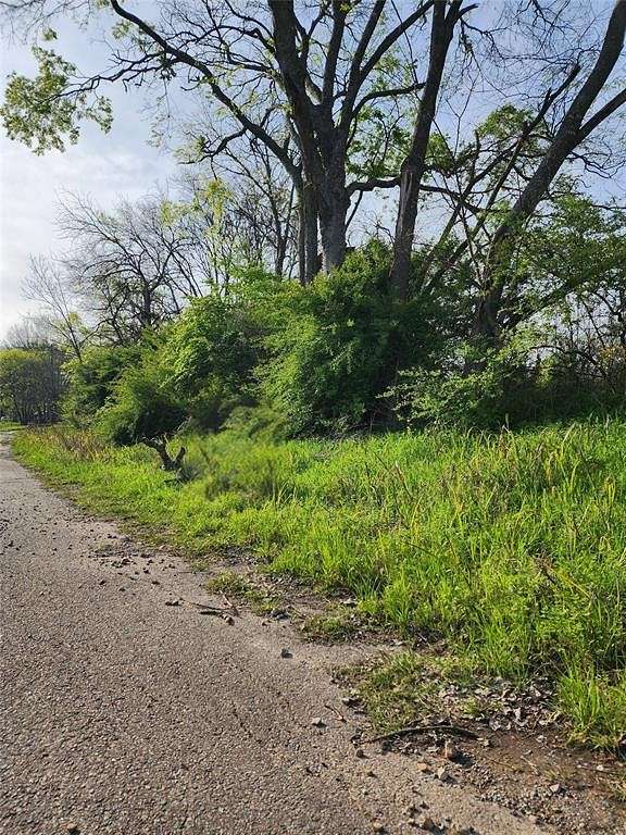 0.25 Acres of Residential Land for Sale in Ladonia, Texas