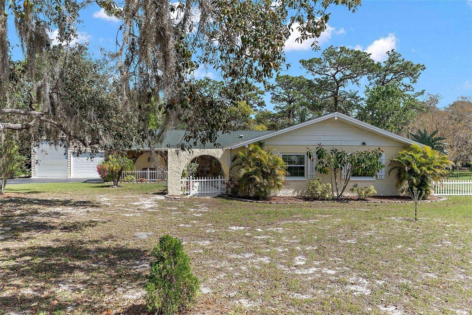 2.5 Acres of Residential Land with Home for Sale in New Port Richey, Florida