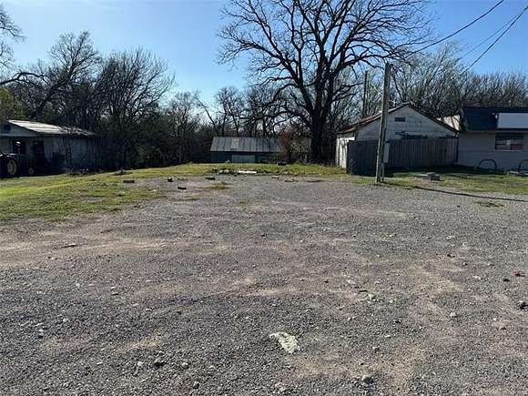 0.46 Acres of Mixed-Use Land for Sale in Marietta, Oklahoma