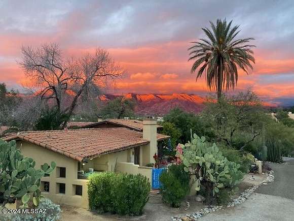 7.6 Acres of Land with Home for Sale in Tucson, Arizona