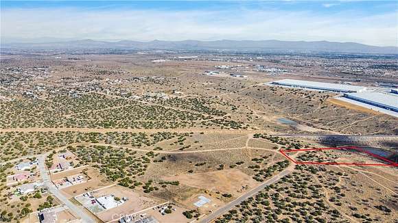 5 Acres of Land for Sale in Oak Hills, California