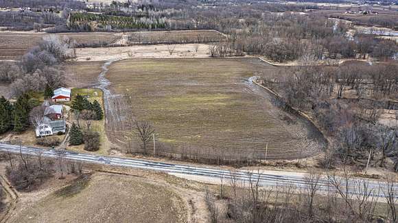 28 Acres of Agricultural Land for Sale in West Bend, Wisconsin