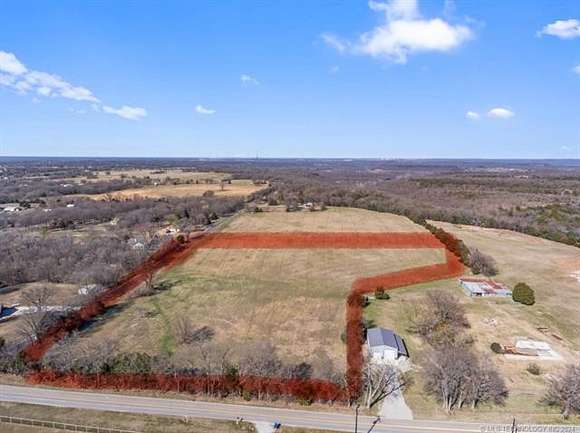 5.6 Acres of Residential Land for Sale in Claremore, Oklahoma