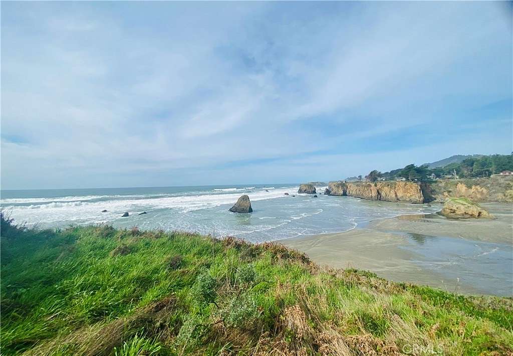 0.91 Acres of Land for Sale in Fort Bragg, California