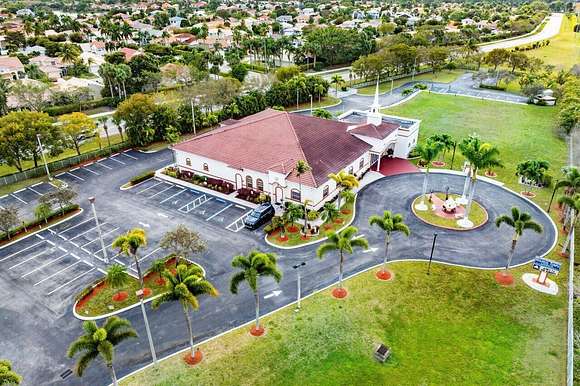 4.9 Acres of Improved Commercial Land for Sale in Lake Worth, Florida