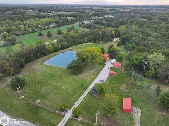 18 Acres of Recreational Land with Home for Sale in Ottumwa, Iowa