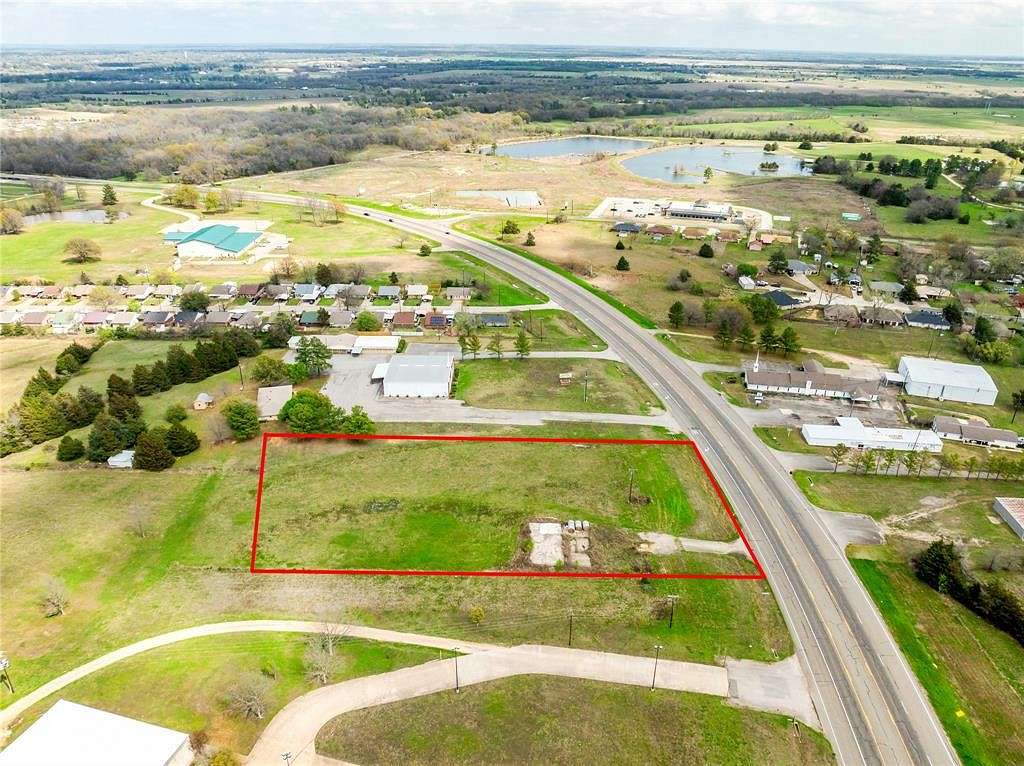 2 Acres of Land for Sale in Paris, Texas