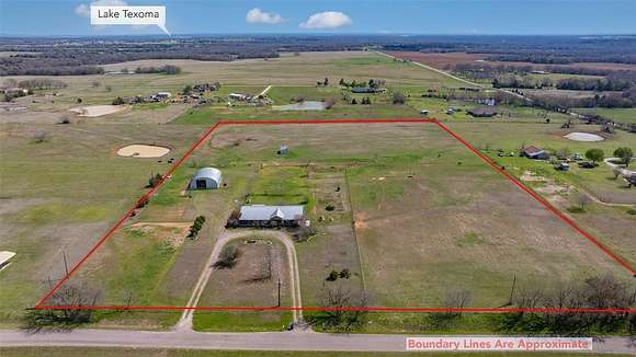11.3 Acres of Land with Home for Sale in Whitesboro, Texas