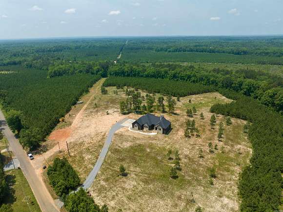 7.7 Acres of Residential Land for Sale in Traskwood, Arkansas