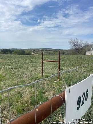 2 Acres of Residential Land for Sale in Riomedina, Texas