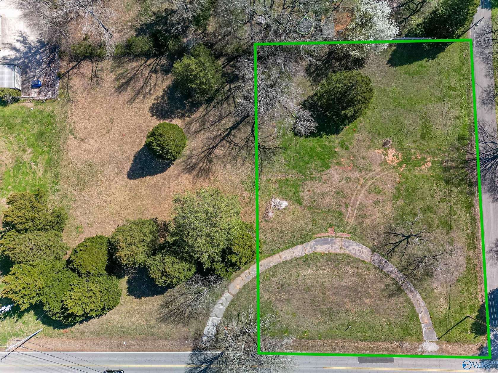 1 Acre of Commercial Land for Sale in Huntsville, Alabama